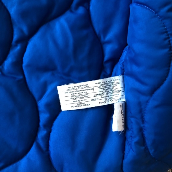 (200) Calvin Klein Blue Puffer Vest - Picture 7 of 8